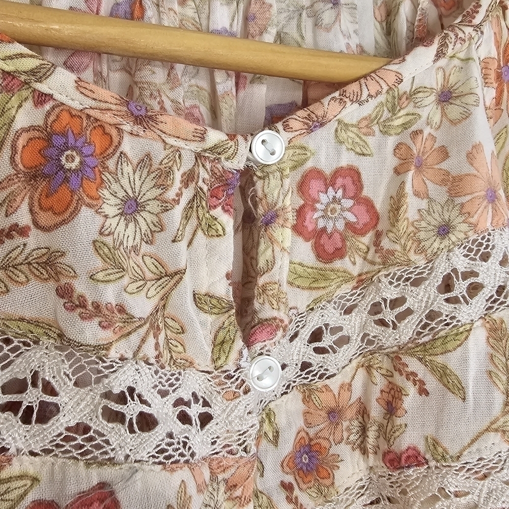 Old Navy bohemian floral puff sleeve top size small - Picture 5 of 9
